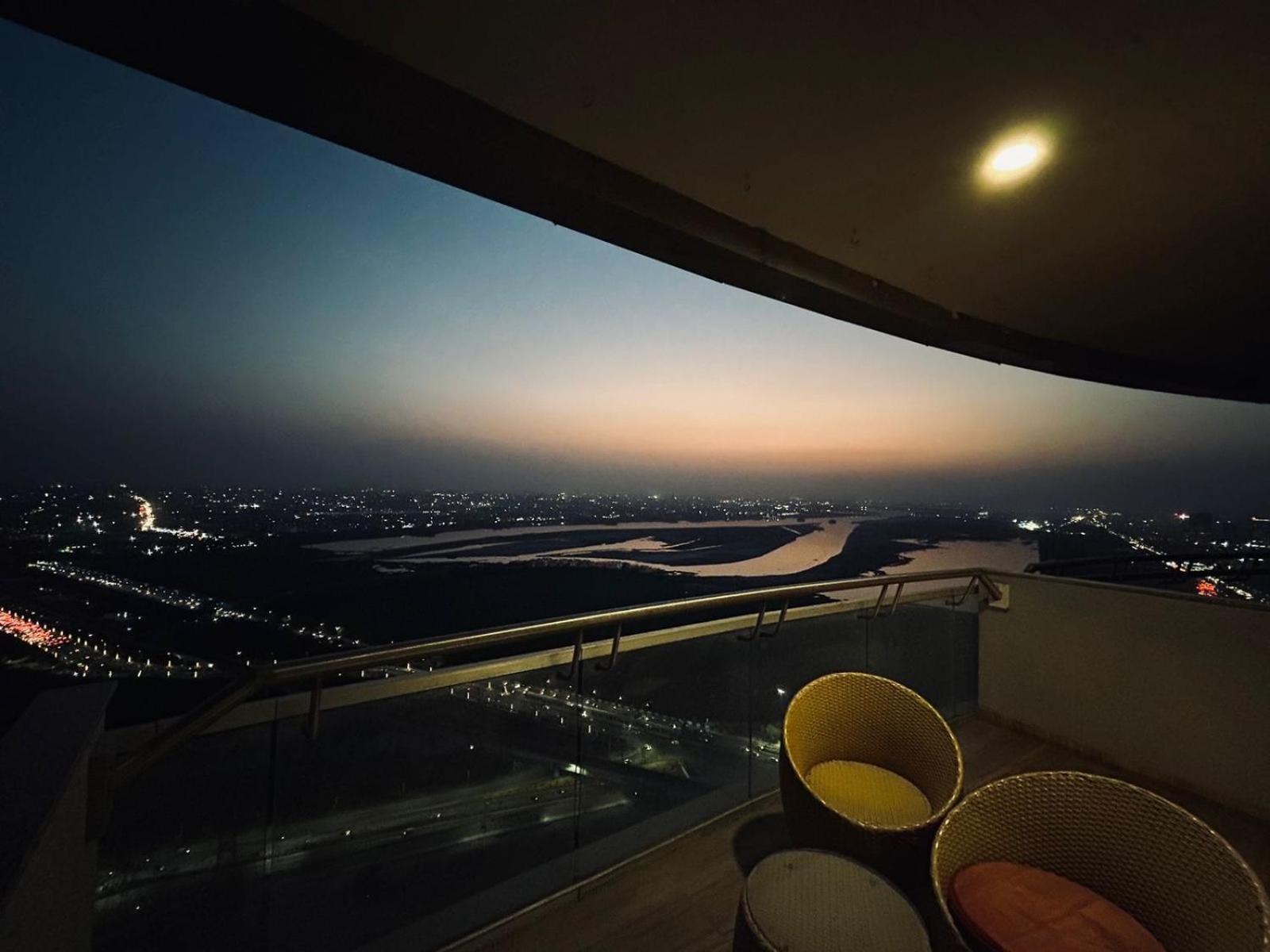 Bed & Breakfast Supernova Noida New Delhi
